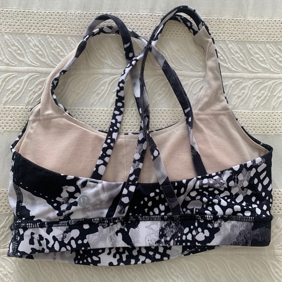 Lululemon Energy Bra - Picture 2 of 2